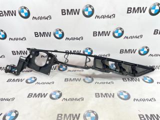 Кронштейн крыла левый BMW X5 2011