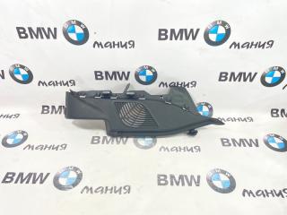 Накладка багажника правая BMW 1 2012 контрактная Накладка багажника правая BMW 1 2012