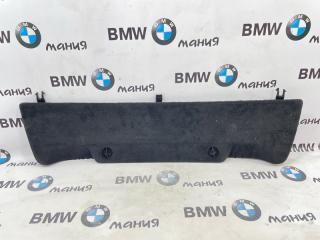 Обшивка двери багажника BMW 5 2013 контрактная Обшивка двери багажника BMW 5 2013