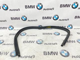 Уплотнительная резинка капота BMW 1 2013