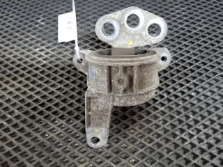 Фото запчасти подушка двигателя правая Opel Astra контрактная запчасть Запчасть подушка двигателя правая Opel Astra