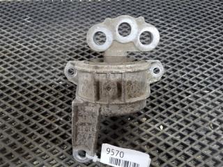 Фото запчасти подушка двигателя Opel Astra 2002 контрактная запчасть Запчасть подушка двигателя Opel Astra 2002