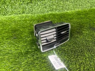 Запчасть дефлектор воздушный передний Audi A6 2008