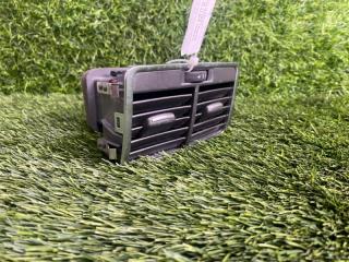 Запчасть дефлектор воздушный Audi A6 2005