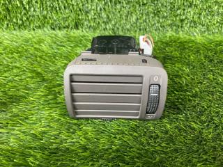 Дефлектор воздушный передний левый Volkswagen Passat 2003