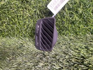 Запчасть дефлектор воздушный Audi A6 2000