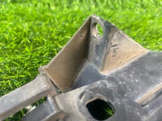 Кронштейн крепления бампера передний правый 159 2005 939A 939A5000