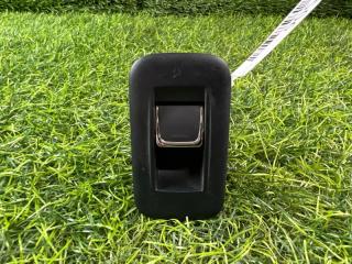 Запчасть кнопка стеклоподъемника задняя левая Lexus RX450h 2021