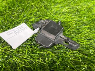 Запчасть форсунка стеклоомывателя Mercedes-Benz E- class 2001