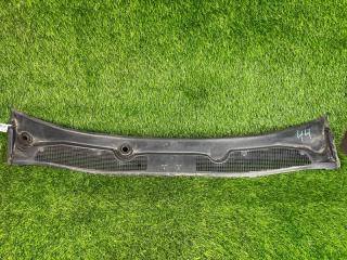 Запчасть водосток лобового стекла жабо передний Renault Megane 2011