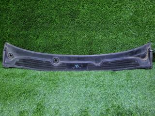 Запчасть водосток лобового стекла жабо передний Renault Megane 2011