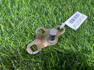 Фото запчасти петля двери багажника задняя Ford Fiesta 2004 контрактная запчасть Запчасть петля двери багажника задняя Ford Fiesta 2004