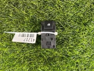 Фото запчасти кнопка стеклоподъемника Chevrolet Aveo 2011 контрактная запчасть Запчасть кнопка стеклоподъемника Chevrolet Aveo 2011