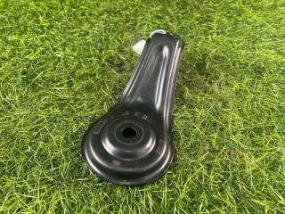 Запчасть крепление подрамника заднее Lexus RX450h 2021