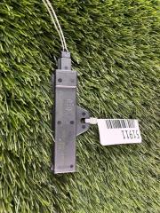 Запчасть антенна BMW 4-Series 2013