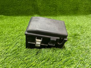 Блок предохранителей Opel Zafira A