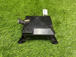 Фото запчасти блок предохранителей передний Opel Frontera B 2001 контрактная запчасть Запчасть блок предохранителей передний Opel Frontera B 2001