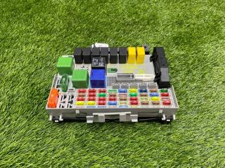 Фото запчасти блок предохранителей передний Opel Zafira A контрактная запчасть Запчасть блок предохранителей передний Opel Zafira A