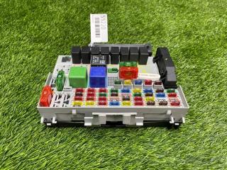 Фото запчасти блок предохранителей передний Opel Zafira A контрактная запчасть Запчасть блок предохранителей передний Opel Zafira A