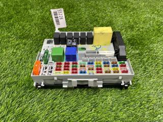 Фото запчасти блок предохранителей передний Opel Zafira A контрактная запчасть Запчасть блок предохранителей передний Opel Zafira A