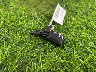 Запчасть датчик abs передний правый Audi A3 2011