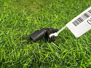 Запчасть датчик abs передний правый Audi A3 2011