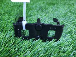 Запчасть петля двери багажника задняя Renault Megane 2011