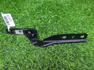 Запчасть петля капота левая Saab 9-3 2001