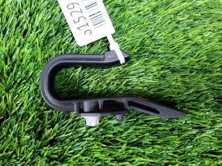 Фото запчасти крепление радиатора переднее Opel Astra 2003 контрактная запчасть Запчасть крепление радиатора переднее Opel Astra 2003