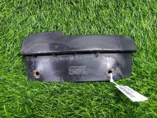 Запчасть брызговик передний правый Hyundai XG 2004