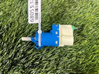 Запчасть датчик педали тормоза Ford Explorer 2004