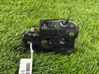 Запчасть замок капота передний Porsche Panamera 2010