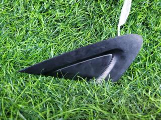 Запчасть уголок двери левый Fiat Punto 2011