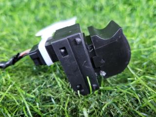 Запчасть кнопка стеклоподъемника Fiat Punto 2011