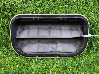 Запчасть решетка вентиляционная Ford Fiesta 2015