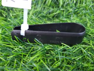 Запчасть ключ для снятия колпачков Audi A4 2006