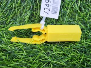 Запчасть ключ для снятия колпачков Citroen C5 2010