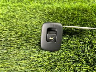 Запчасть кнопка стеклоподъемника Citroen C5 2012