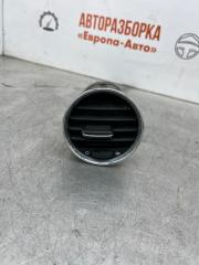 Запчасть дефлектор воздуховода Peugeot 308 2009