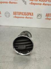 Запчасть дефлектор воздуховода Peugeot 308 2009