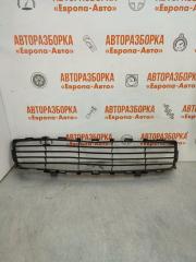Запчасть решетка в бампер Toyota Auris E15 2007