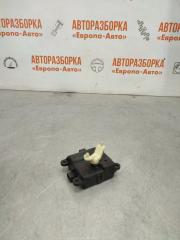 Моторчик заслонок печки Nissan Primera P12 2006 Б/У Моторчик заслонок печки Nissan Primera P12 2006