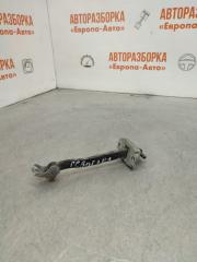 Запчасть ограничитель двери передний правый Suzuki Grand Vitara 2006