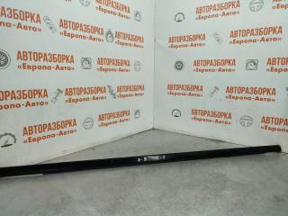 Запчасть уплотнитель передний правый Mitsubishi Lancer X9 2008