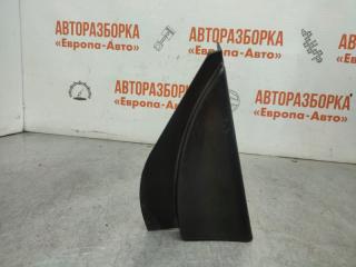Запчасть накладка на рамку передняя правая Ford Fiesta 2005