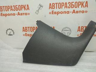 Запчасть накладка на порог салона передняя правая Volkswagen Jetta 2007