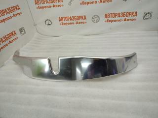 Запчасть накладка декоративная передняя левая Mercedes W216