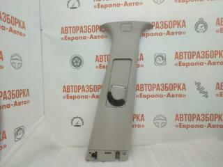 Запчасть накладка декоративная правая Land Rover Freelander 2 2007
