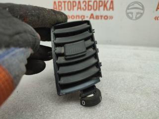 Запчасть дефлектор воздуховода Opel Zafira B 2011