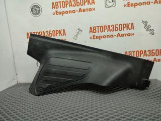 Запчасть накладка на порог салона задняя правая Land Rover Freelander 2 2007